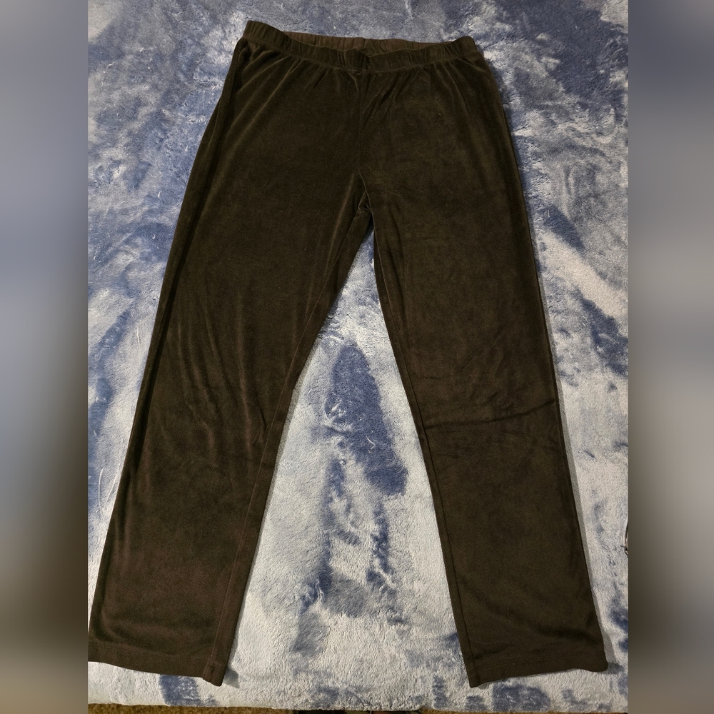 Womens Black Velour Medium Pajamas - Picture 8 of 9